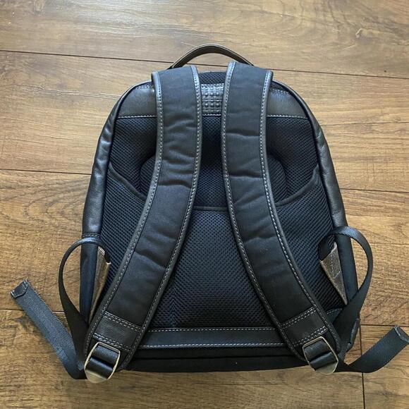 BOCONI black Garth slim leather backpack - Picture 7 of 7